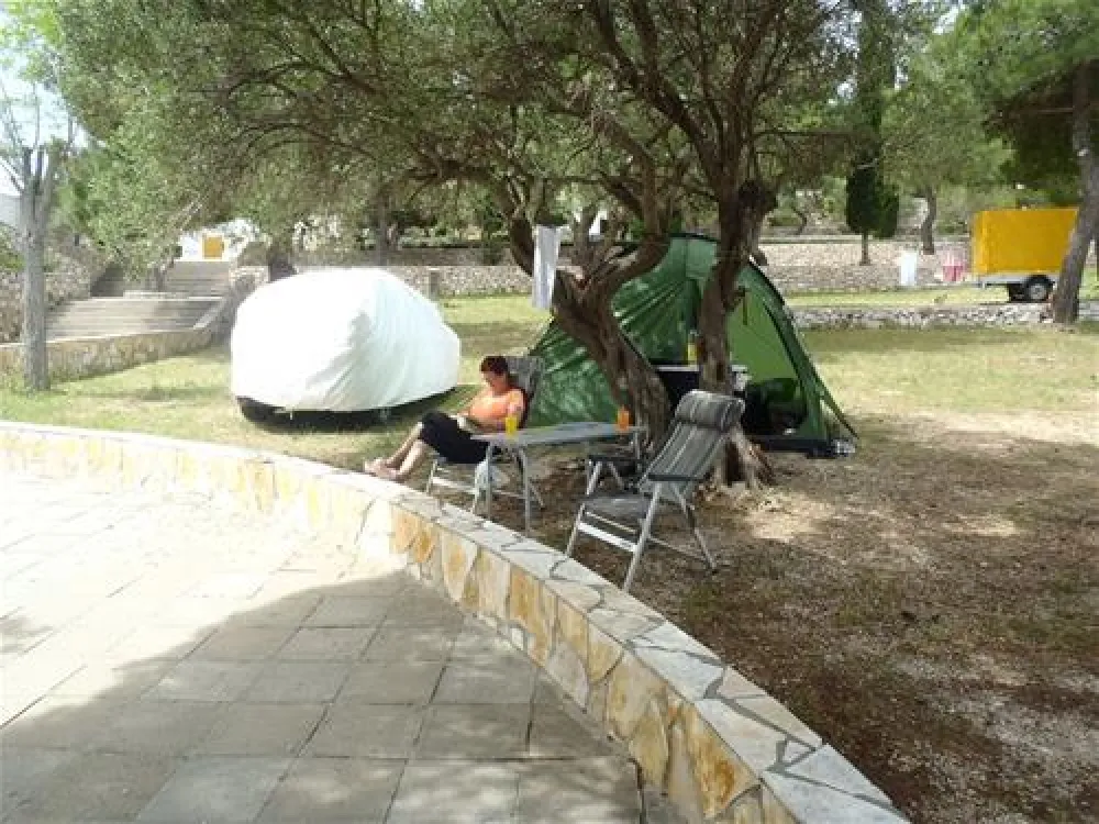 Camping Jezera - Lovisca