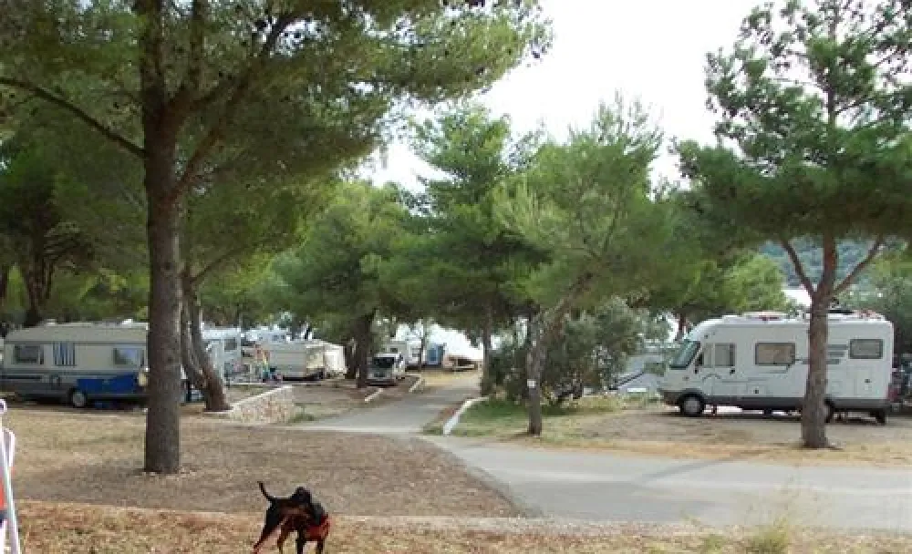 Camping Jezera - Lovisca