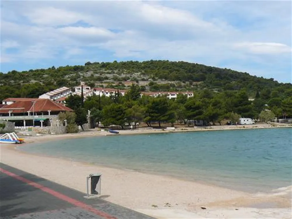 Camping Jezera - Lovisca