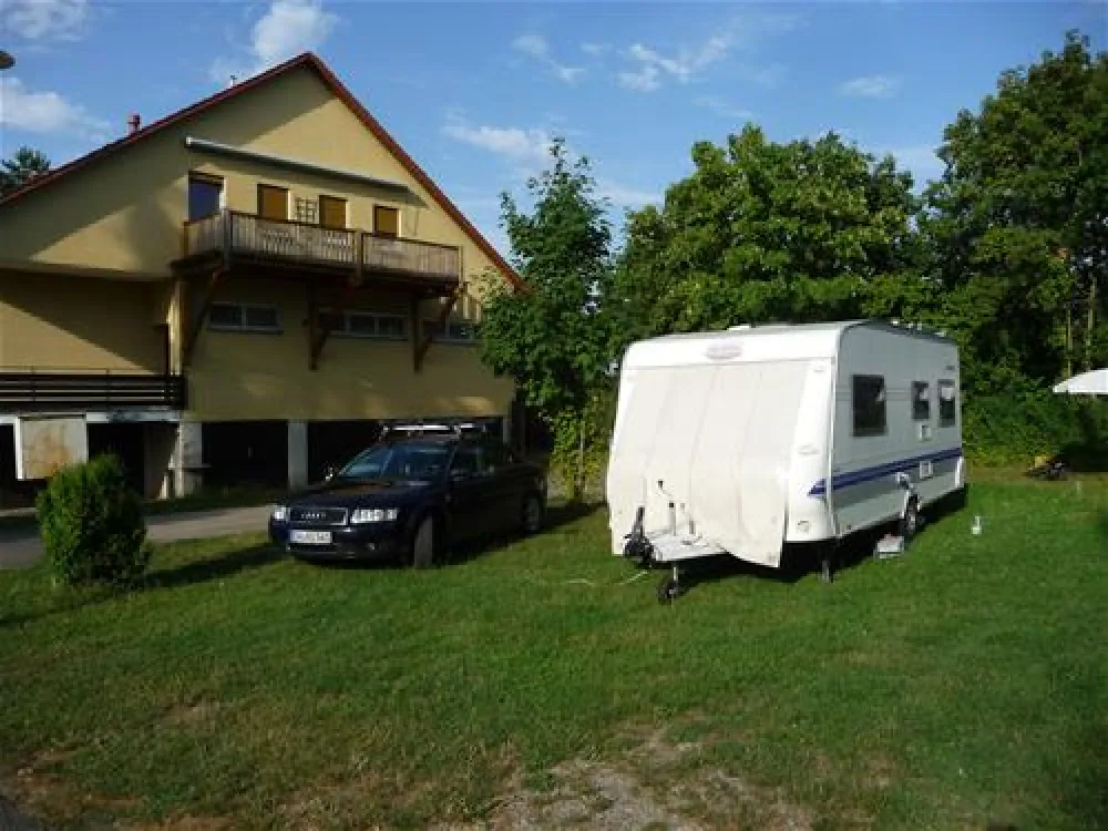 Camping Schiefer Turm