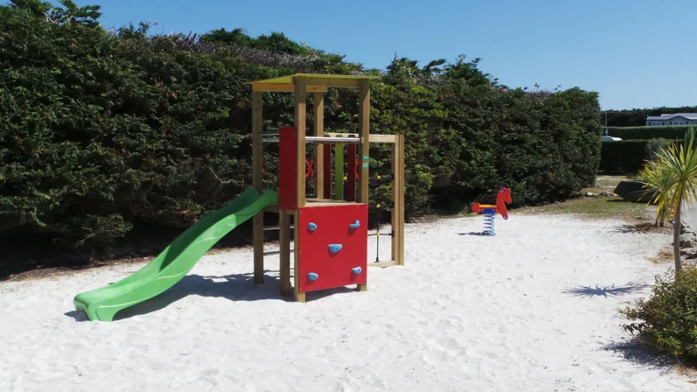 Camping Municipal De Kerurus