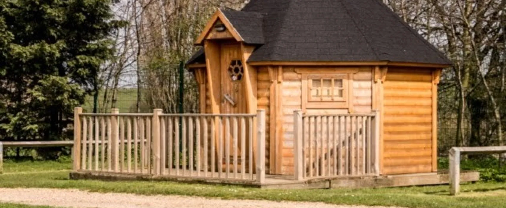 Lee Valley Leisure Centre Camping and Caravan Park