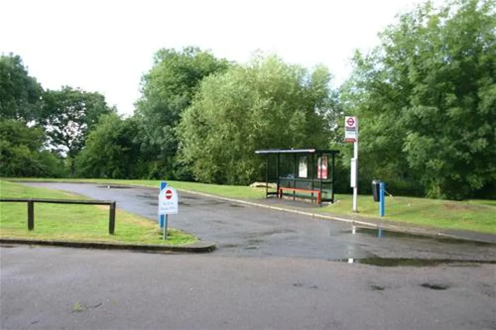 Lee Valley Leisure Centre Camping and Caravan Park