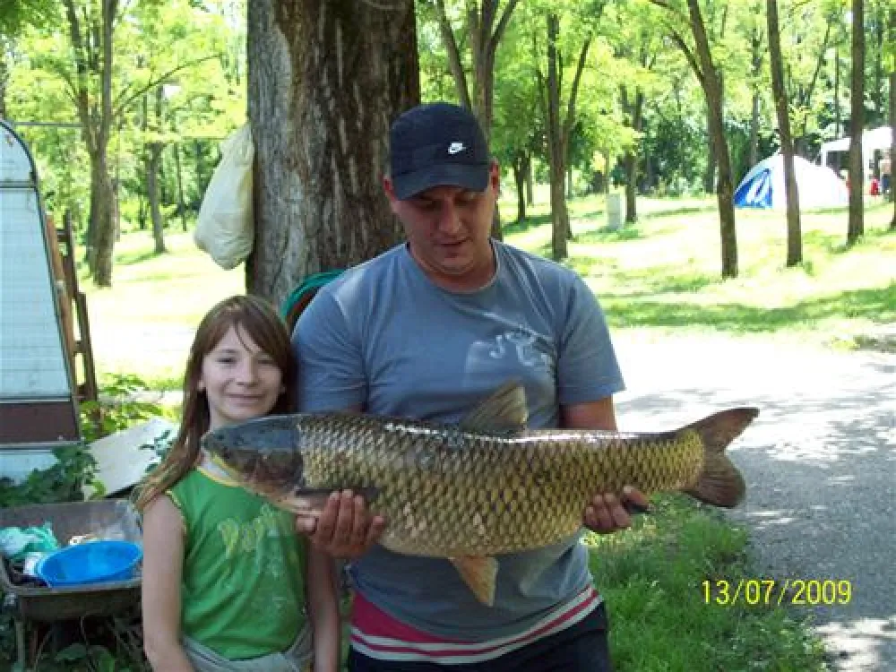 Camping Srebrno Jezero - Veliko Gradiste