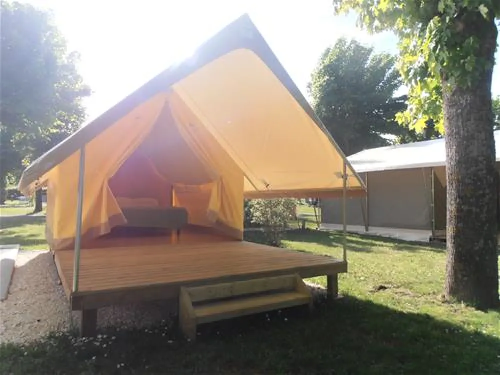Camping Municipal La Saulaie  
