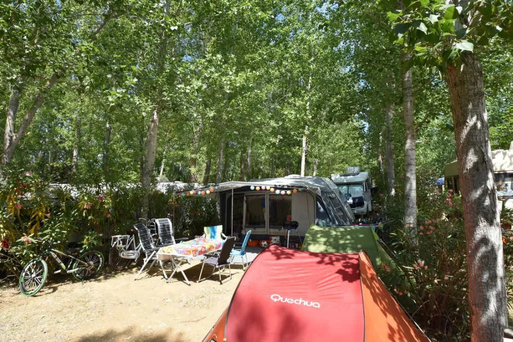 Camping Les Mimosas  