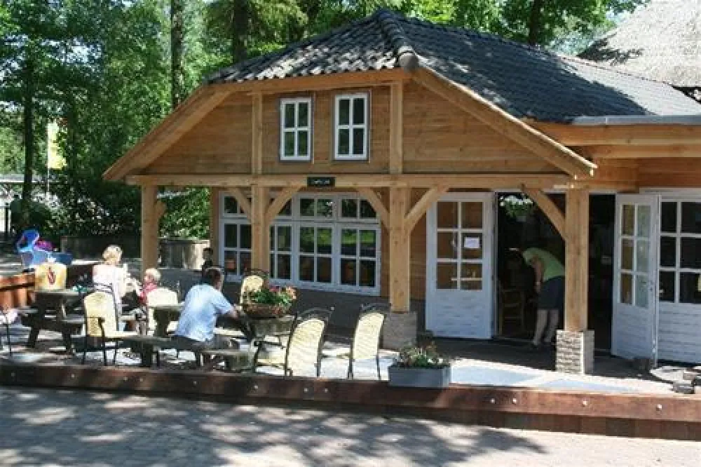 Camping De Lemeler Esch