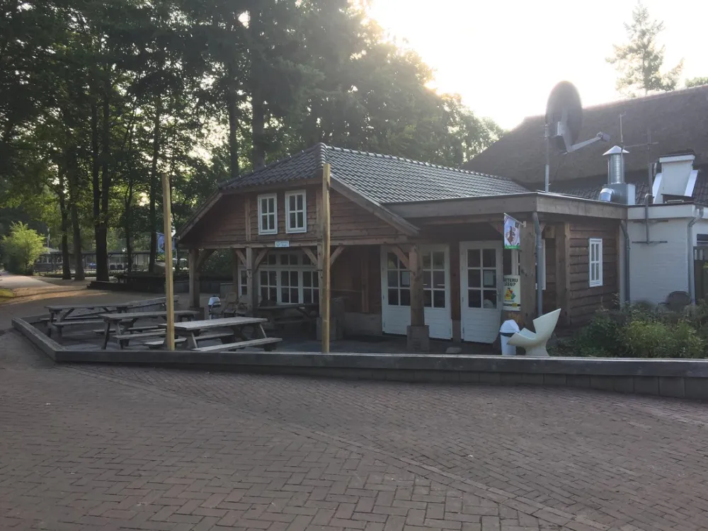 Camping De Lemeler Esch