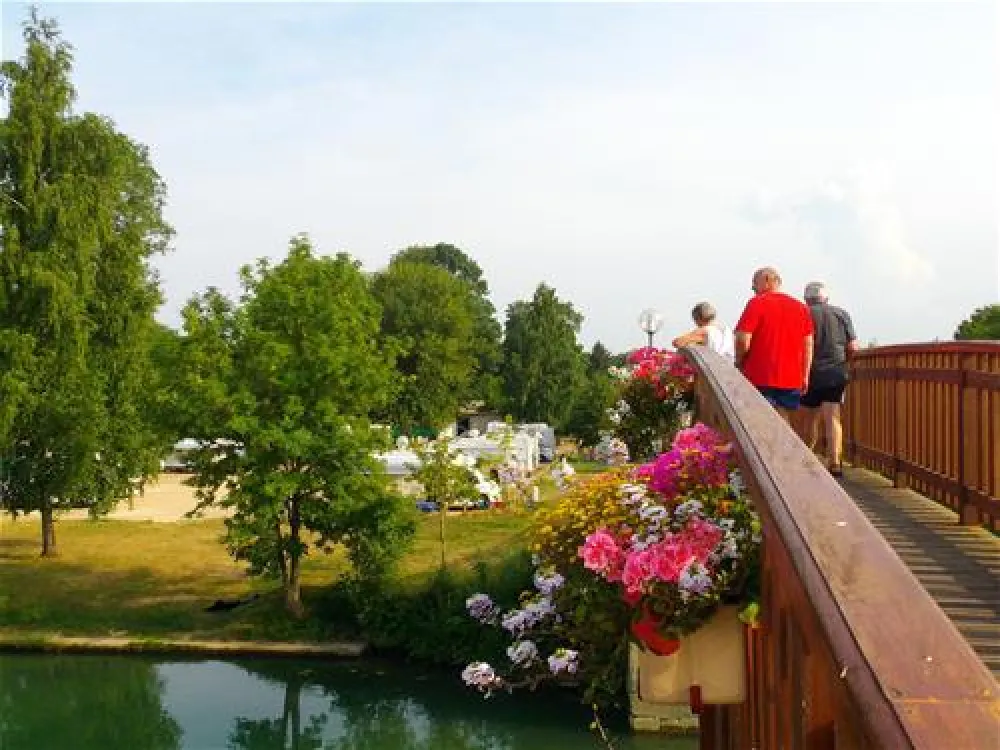 Aire de services camping-cars (municipale)