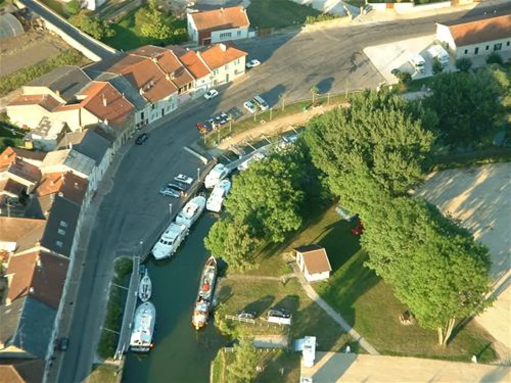 Aire de services camping-cars (municipale)