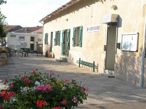 Aire de services camping-cars (municipale) photo 4