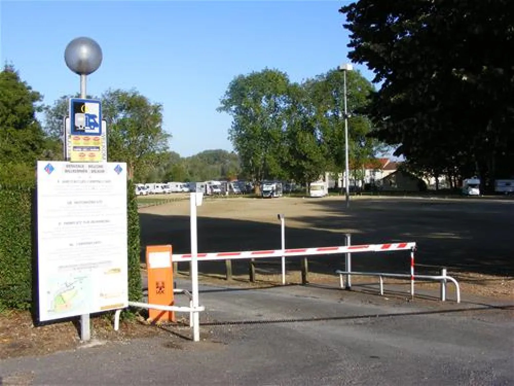 Aire de services camping-cars (municipale)