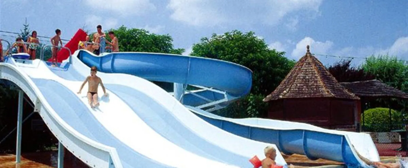 Camping Les Hauts De Ratebout  