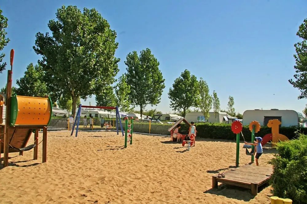 Camping Le Cottage Fleuri