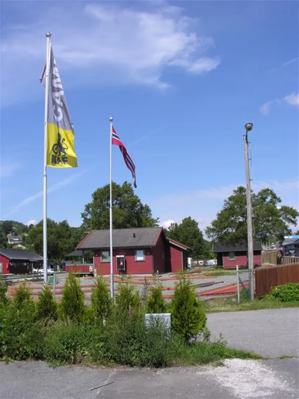 Steinsnes Naf Camping