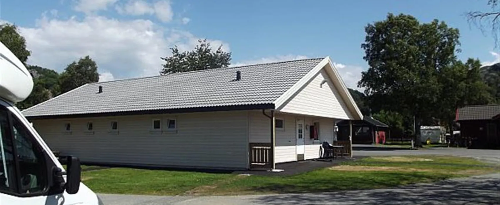 Steinsnes Naf Camping