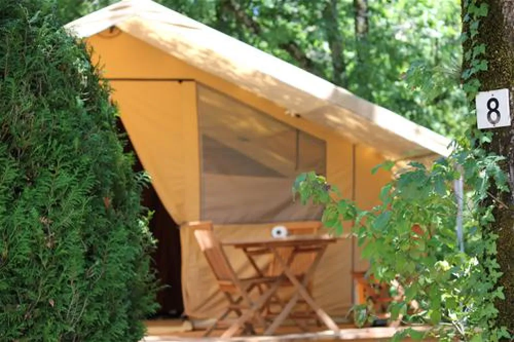 Camping Sites et Paysages Les Hirondelles