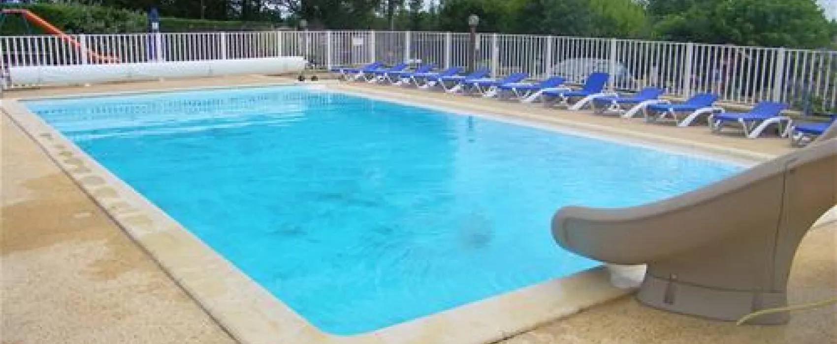 Camping La Ferme Des Poutiroux  