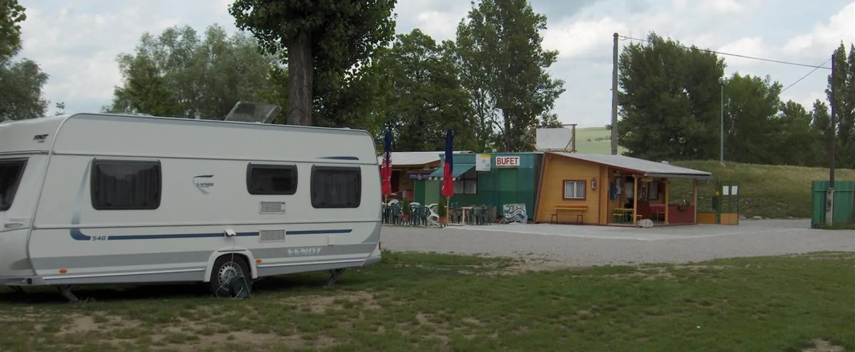 Autocamping Trencin Na Ostrove