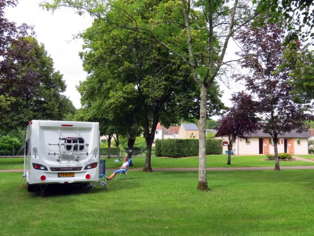 Camping Municipal Des Rives De La Bouzanne