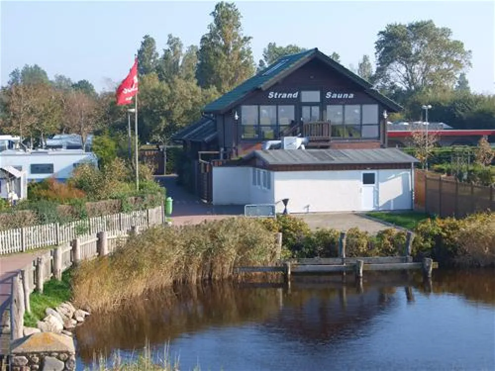 Strandcamping Wallnau