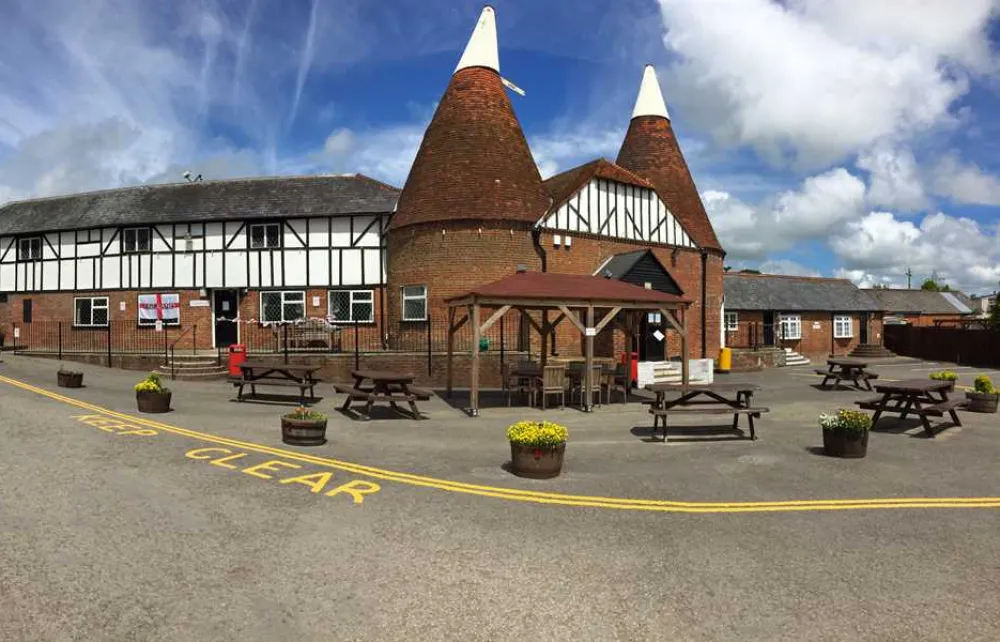 Lordine Court Caravan and Camping Park