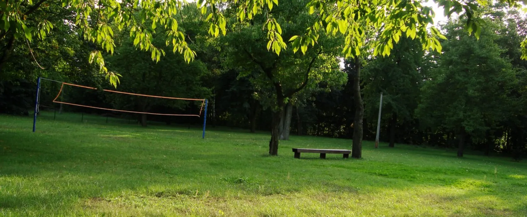 Bungalow-Garten im Zeltplatz Koblenz am Knappensee