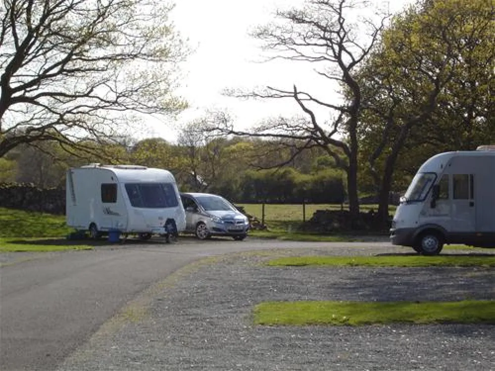 Coed-y-Llwyn Caravan Club Site