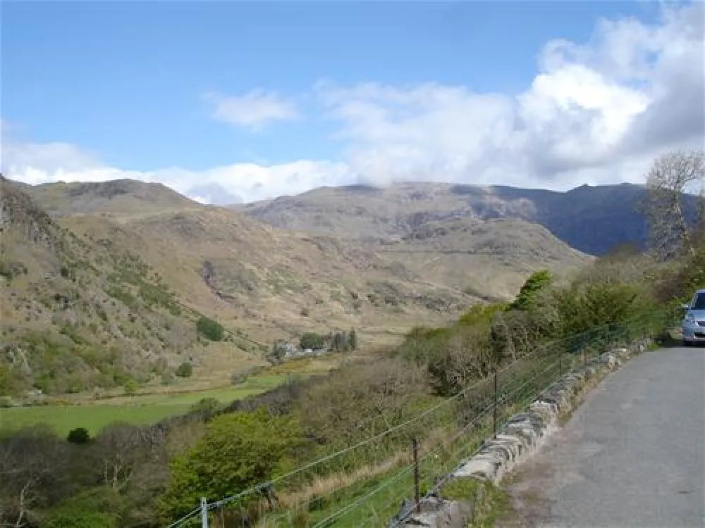 Coed-y-Llwyn Caravan Club Site
