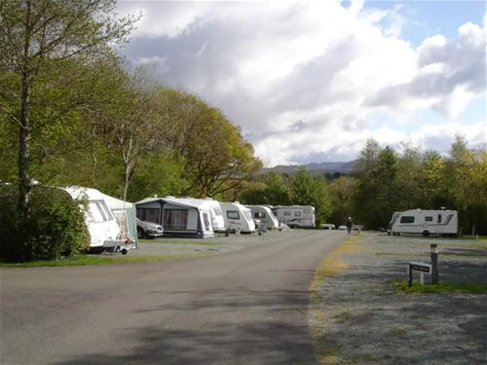Coed-y-Llwyn Caravan Club Site