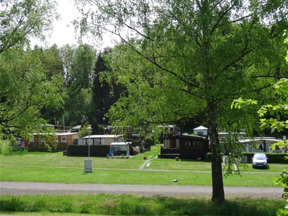 Camping Spitzer Stein