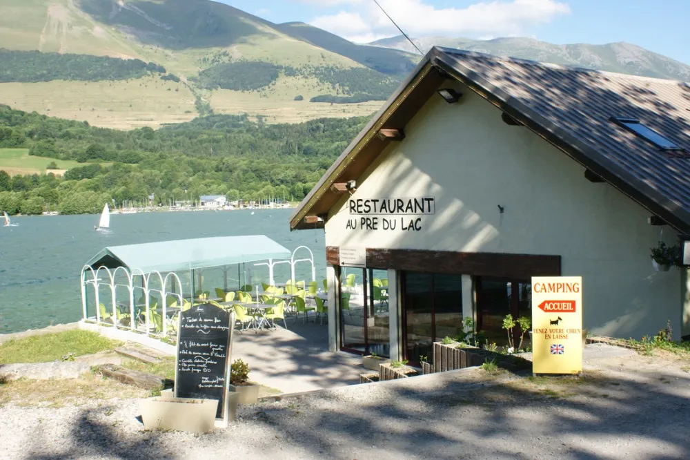 Camping Au Pré du Lac