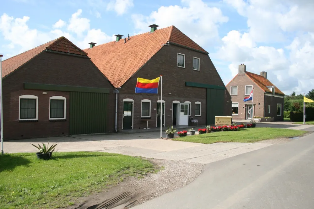 Arado, camping & lodge