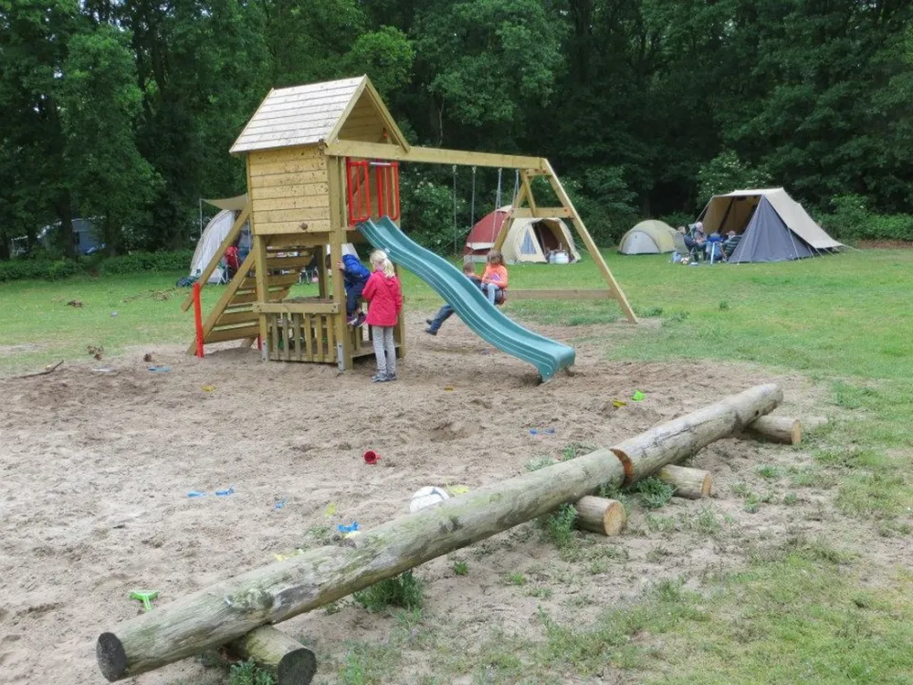 Natuurkampeerterrein De Ruigenhoek