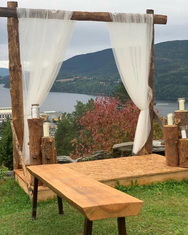 Su Tinnes Bobilparkering