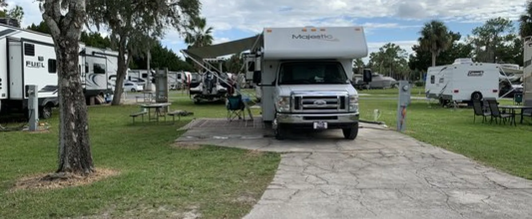 Encore Crystal Isles RV Resort