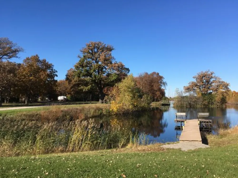 Hickory Oaks Fly-In and Campground