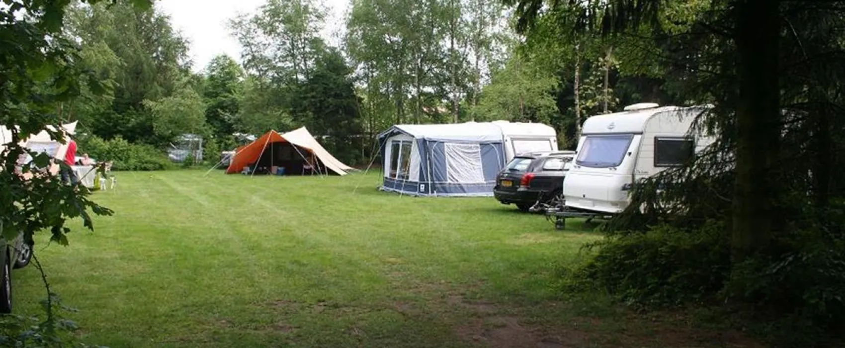 Camping De Warme Bossen