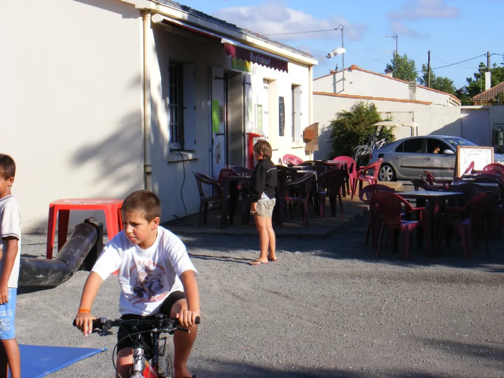 Camping De Sauveterre