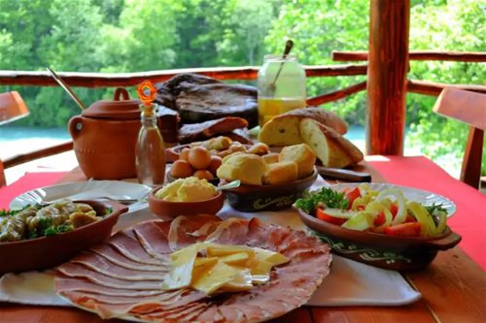 Camp Most(Rafting Rooms Tara)