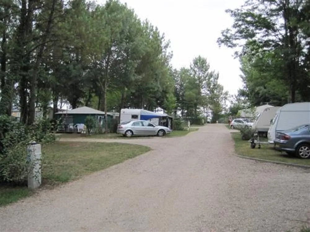 Camping Le Pressoir  