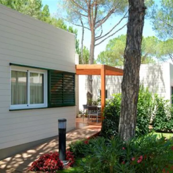 Camping Sandaya - Cypsela resort in Spain - Spottocamp - Spottocamp