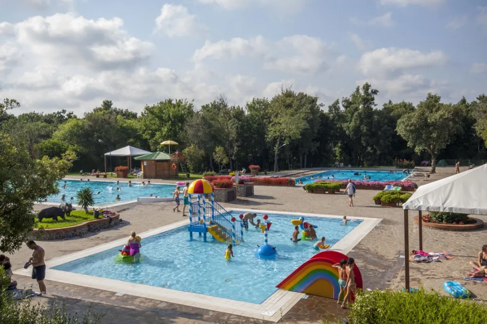 Camping Village Montescudaio