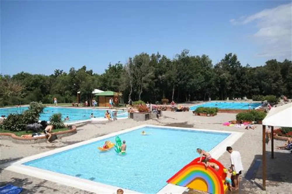 Camping Village Montescudaio