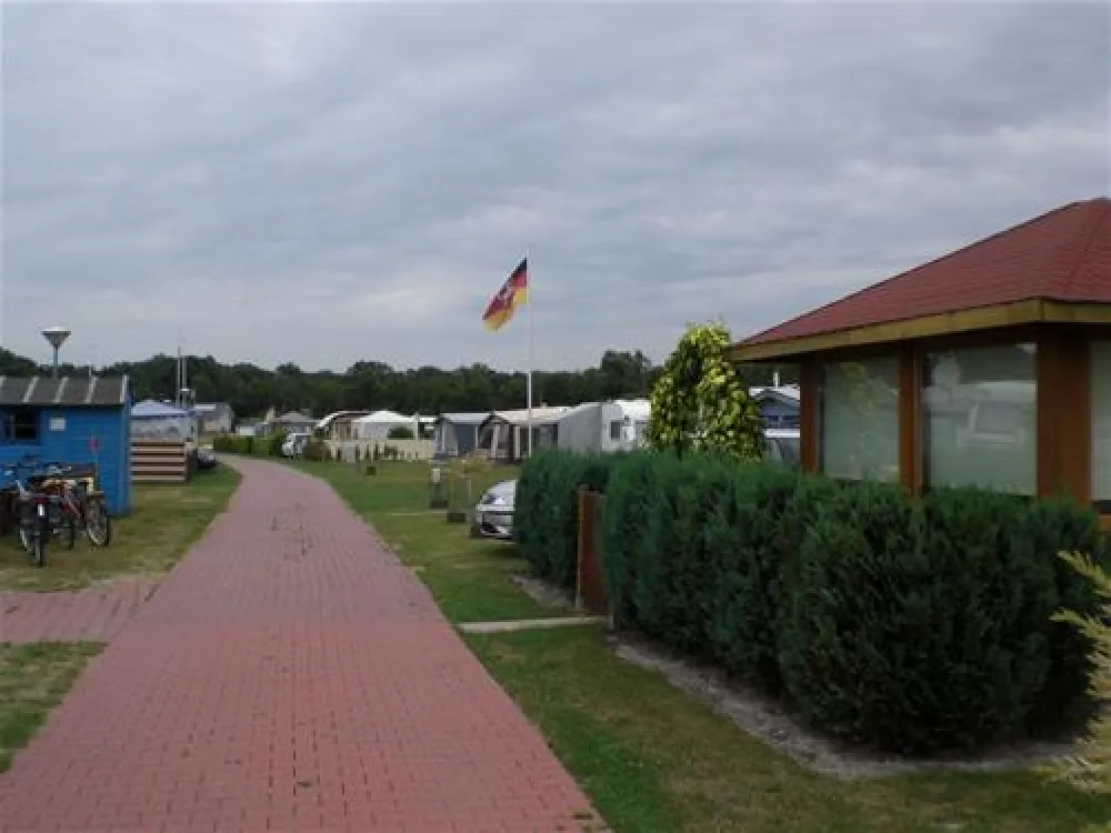 Campingplatz Blaue Lagune
