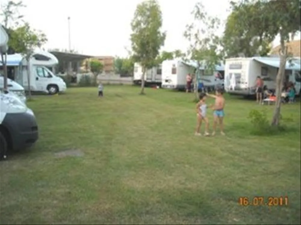 Marina Caravan Camping