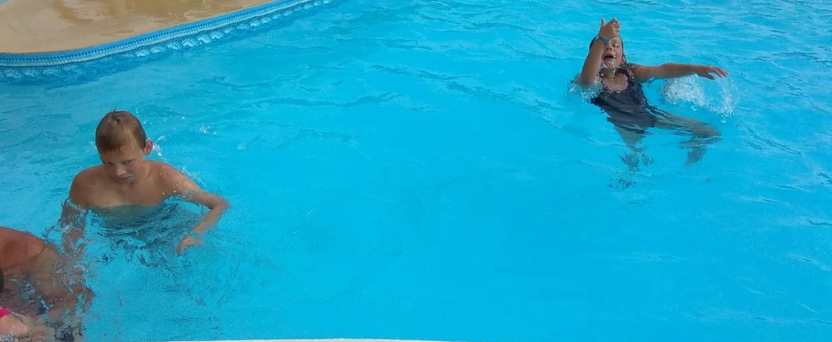 Flower Camping - Le Cabellou Plage