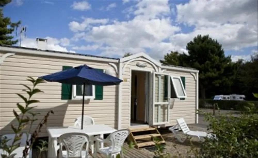 Camping Paris Est - Homair Vacances