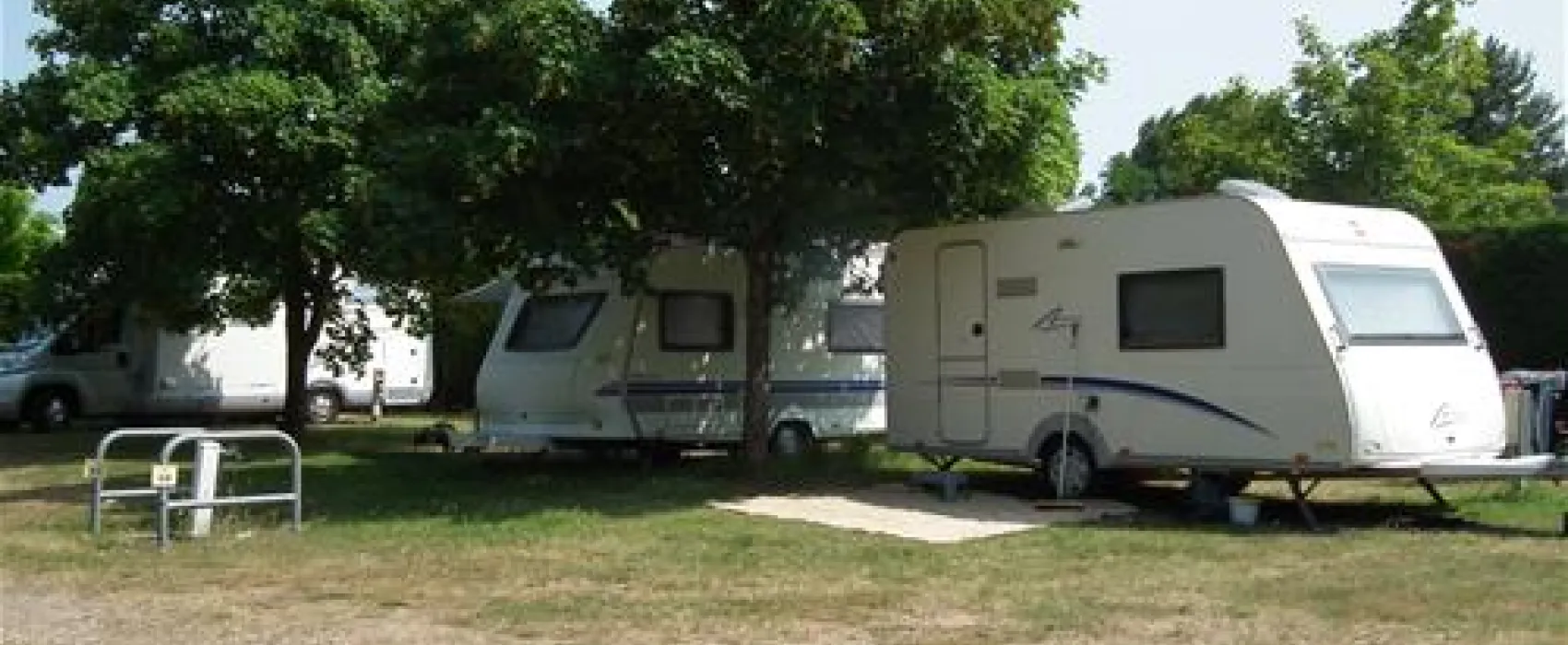 Camping le jardin de sully