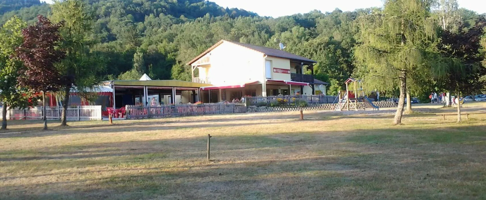 Camping et Base de Loisirs du Lac de la Moselotte